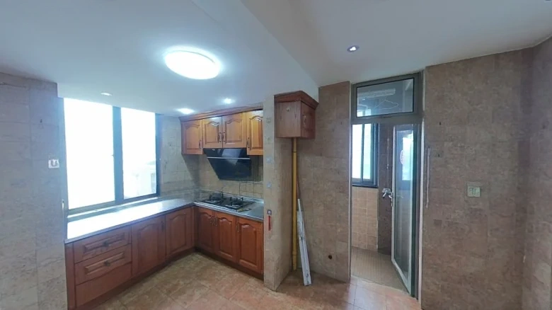 City Classic Phase II Apartment - View 12