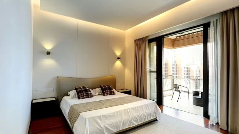 Triumph New World Guangyue Mansion - View 2