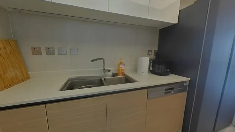 Lakeside Eco-City Waterfront Residence - View 11