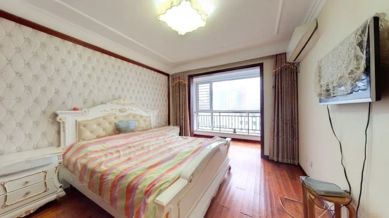 Central International - View 2