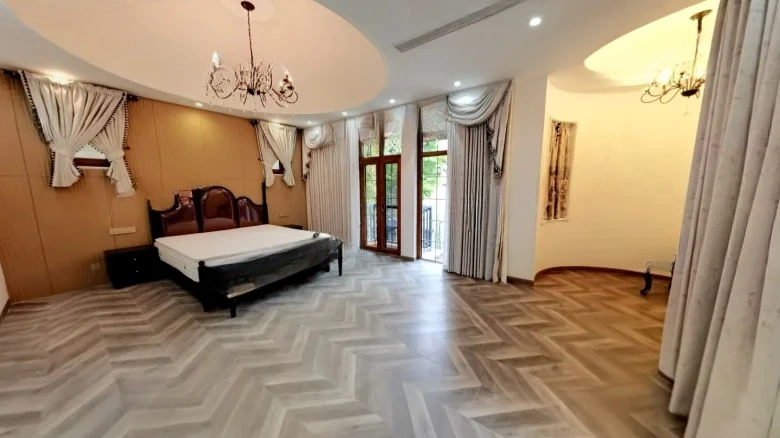 Lushan International Fragrant Stream Embankment - View 5