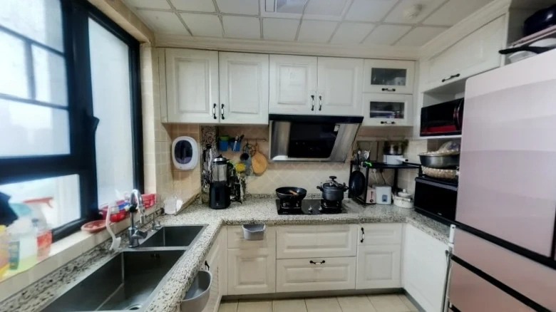 Peony Vessel - View 8