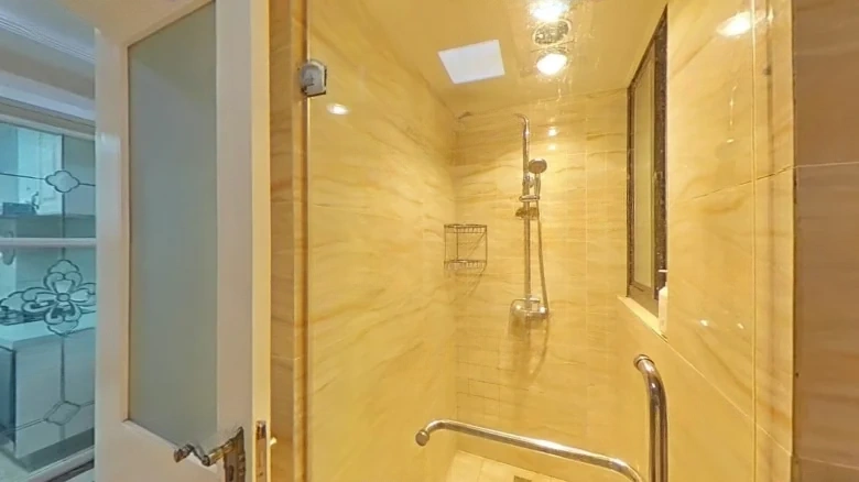 Half Island International - View 20