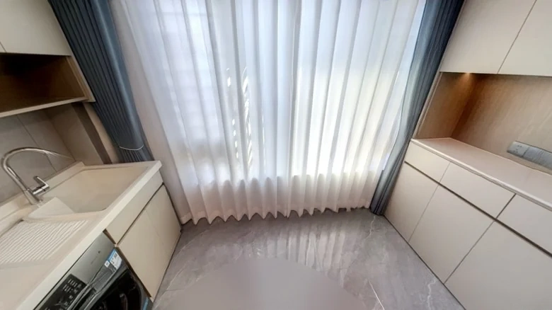 Lunhoujia Yuan - View 8