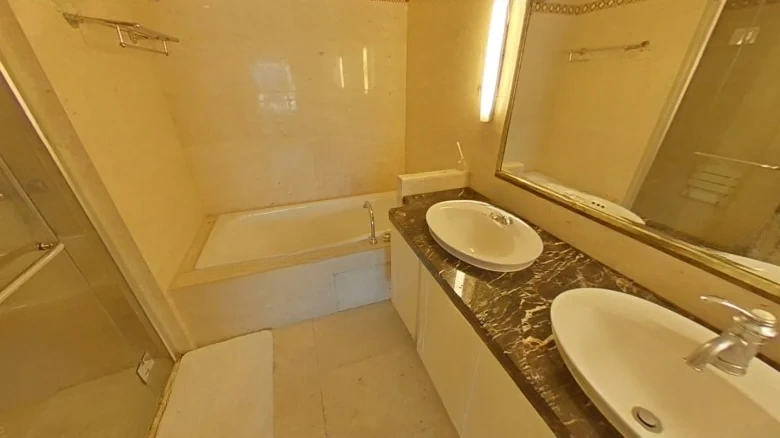 New Land International Apartments - View 8