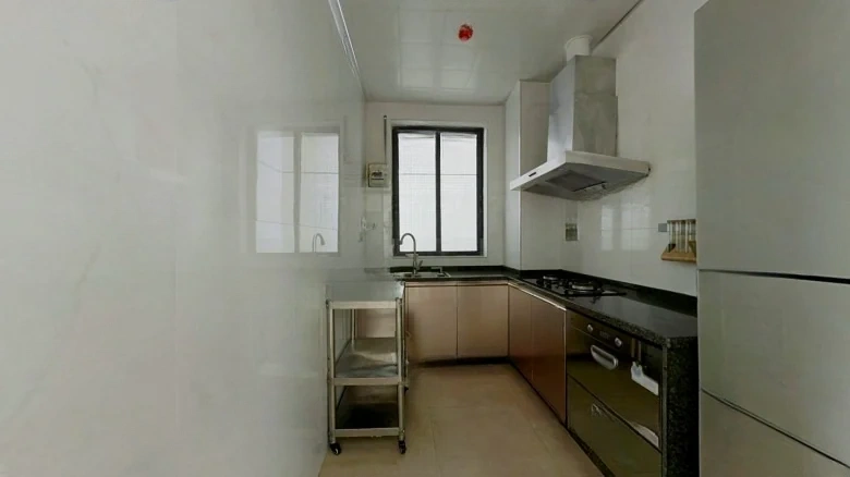 Omnipresence Golden Sand Bay Plaza - View 6