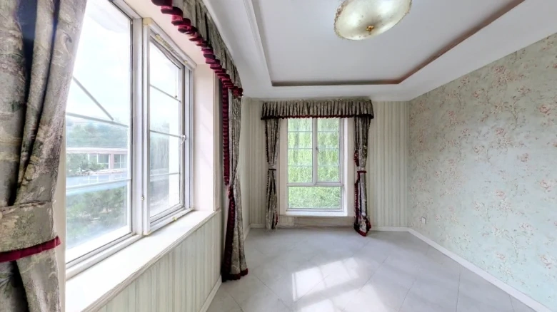 Western Hill Garden Villa - View 4