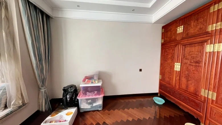 Round Fusion Plaza Residences - View 7