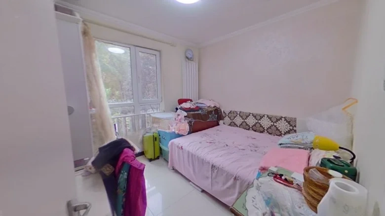 Golden Summit Sunshine - View 1