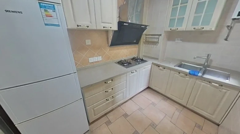 Silver City West Bank Manor - View 9