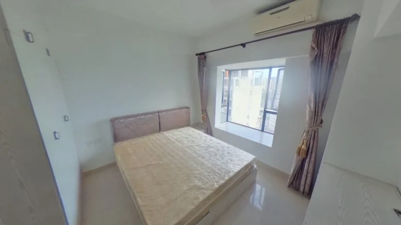 Milan Spring - View 4