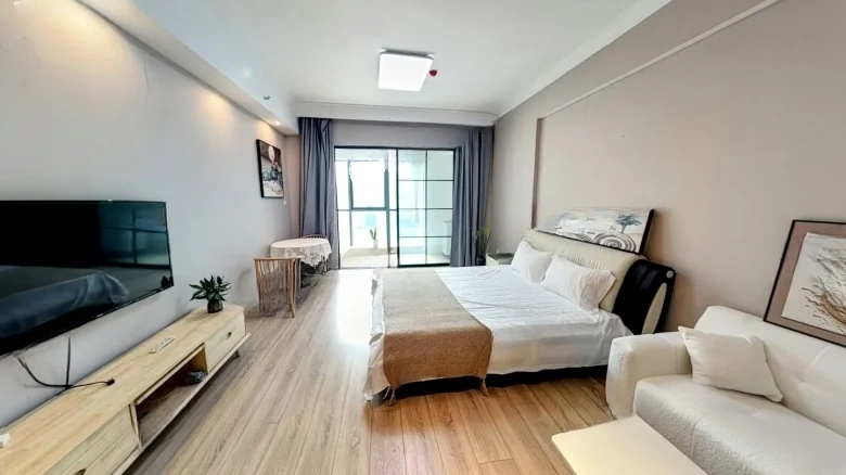 Qilu Broadway - View 2