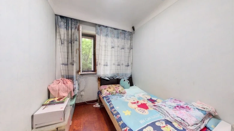 Lakeside Radiant Bay New Manor West District - View 4