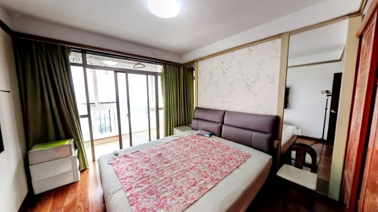 Kowloon Royal Mansion - View 2