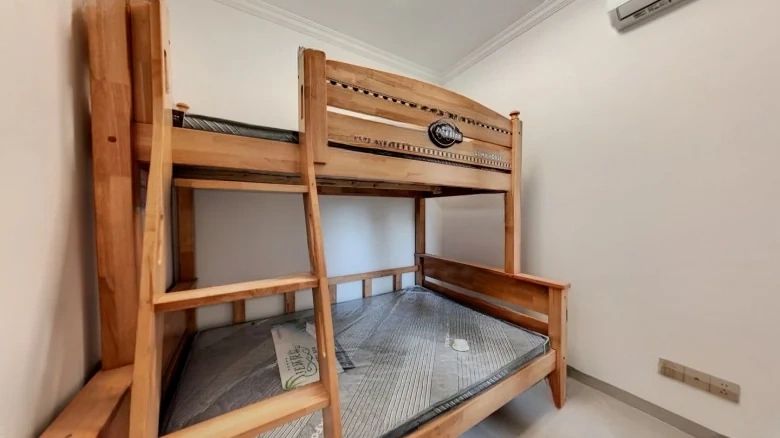 Xia Zhongxi Yue - View 3