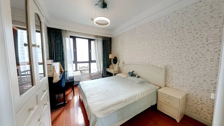 Golden Emperor Mei Xi Lake - View 6