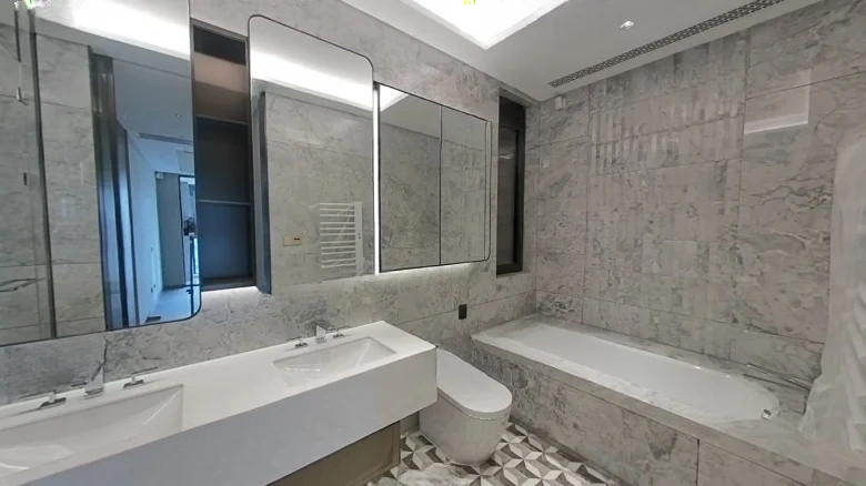 Greenland Hemisphere Bund Phase II - View 12