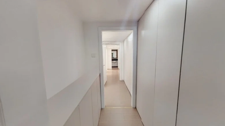 View Lake International - View 10