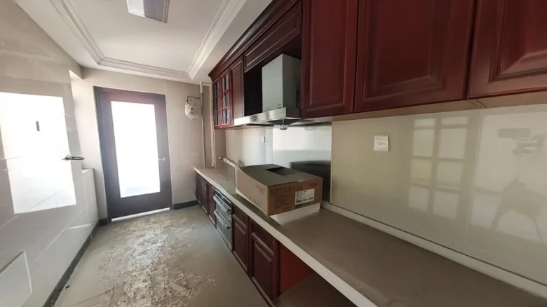 Hengda Huafu碧桂園并不代表恒大華府的名字，但根据提供的文本“恒大华府”直接翻译为英文专有名词是 - View 7