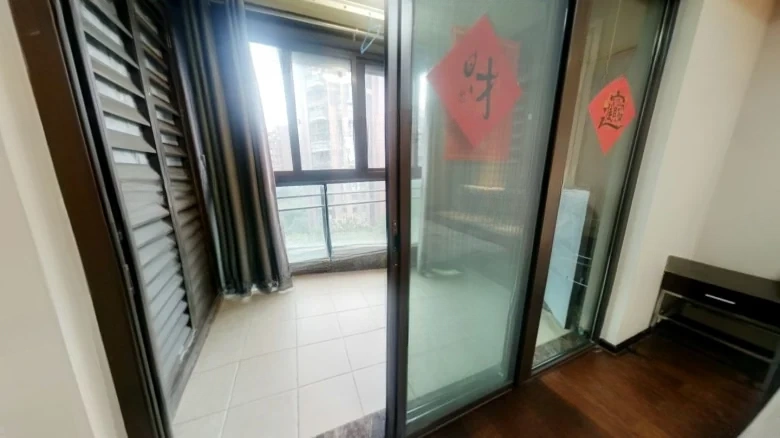 Kun He and Home Garden - View 7