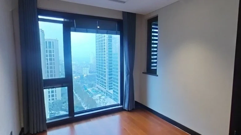 Green City Deep Blue - View 3