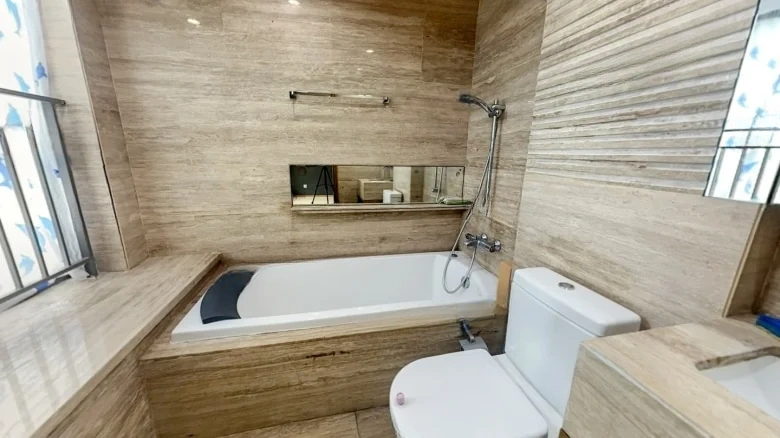 Elegant Residence, Leisurely Rich Spring Mountain Abode - View 10