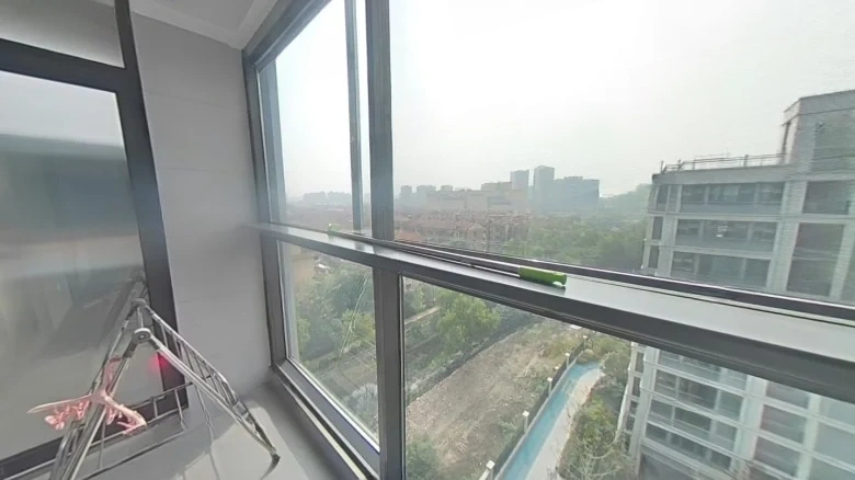 Observation of Leisurely Scenic Courtyard - View 25