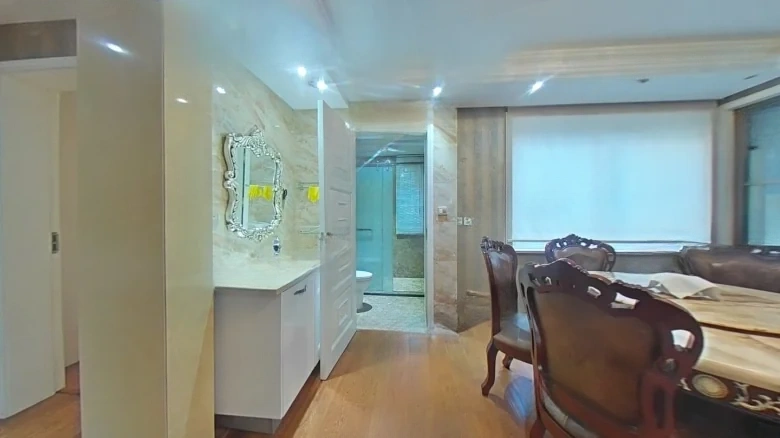 Silver City West Bank International District III - View 16