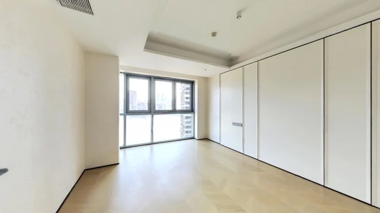 Guohao 18 Tower - View 6