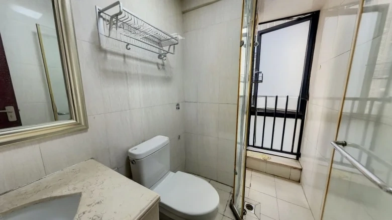 Pazhou Xin Village Apartment - View 7