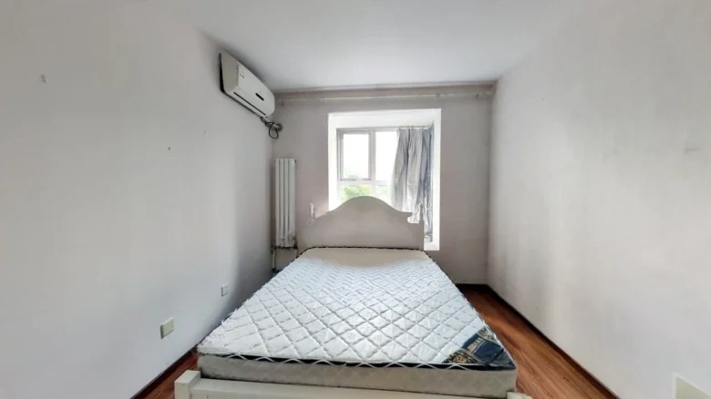 Pearl River Roman Garden East District - View 4