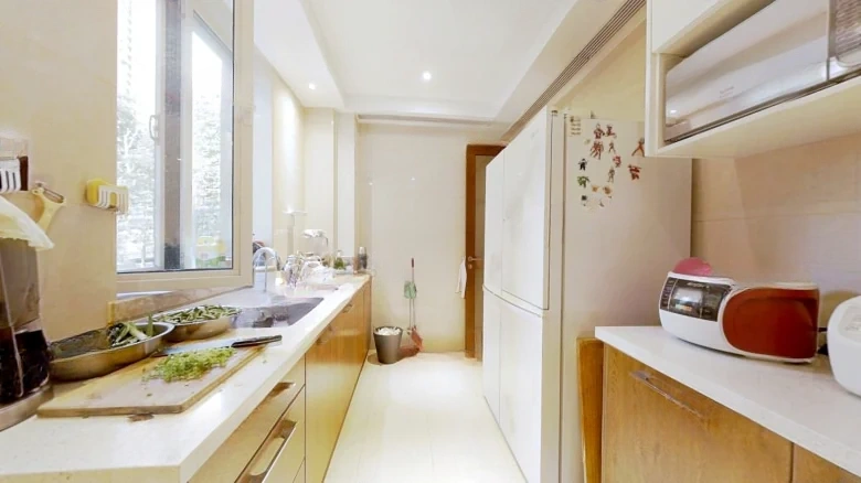 Still Scenic New World - View 7