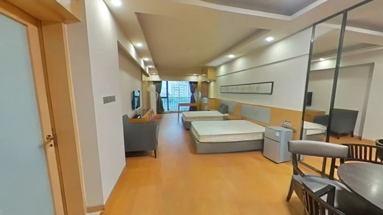 Yihé Four Seasons Mansion - View 1