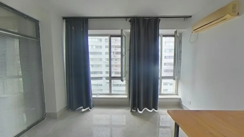 Min Yong 2005 - View 2