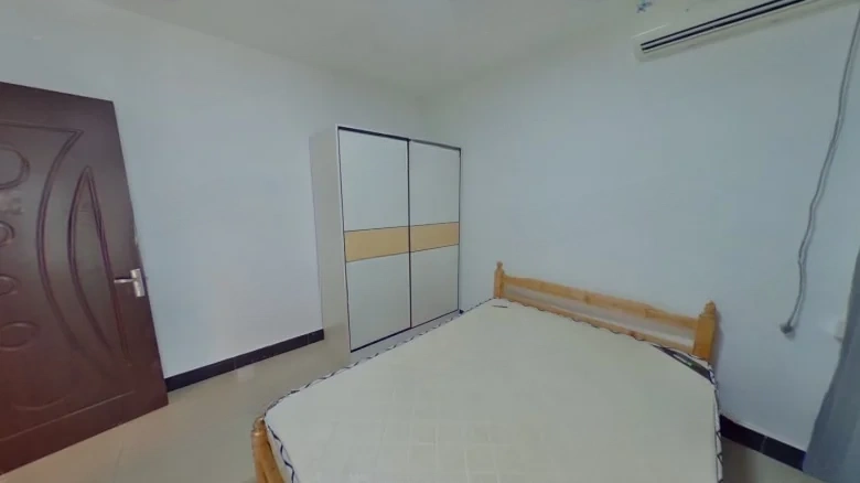 Fontaine Elegant Court - View 5