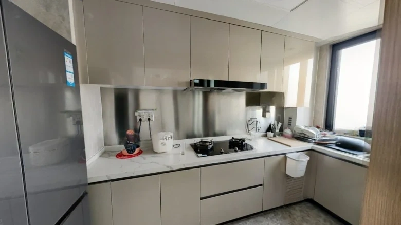 Cui Lake Riverside - View 7