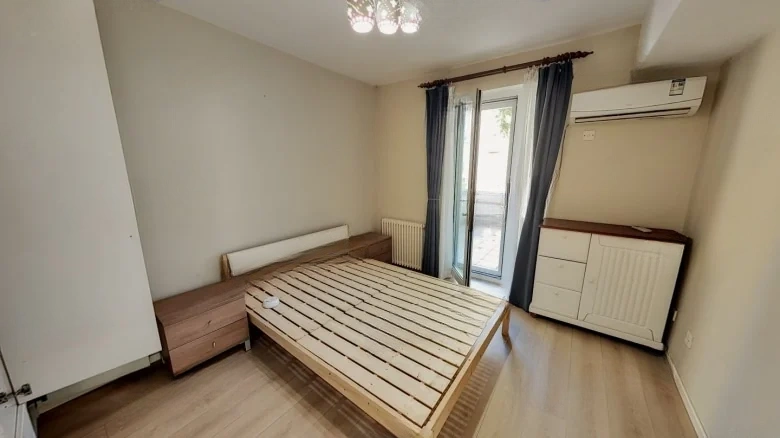 Famous Capital Garden - View 2