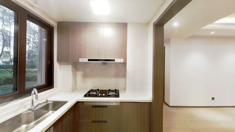 Spring Wind South Bank West Garden - View 7