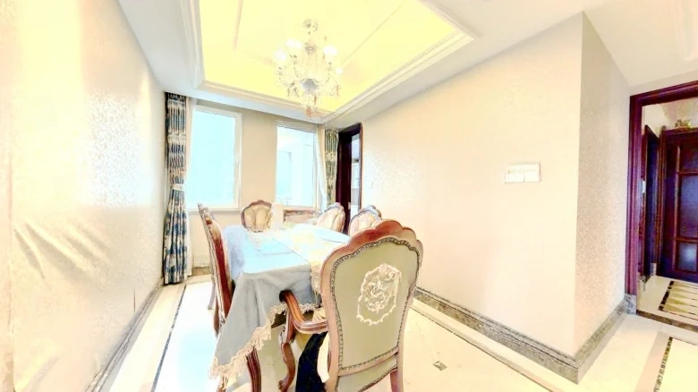 Xinhua Jin Edinburgh International Apartment - View 4