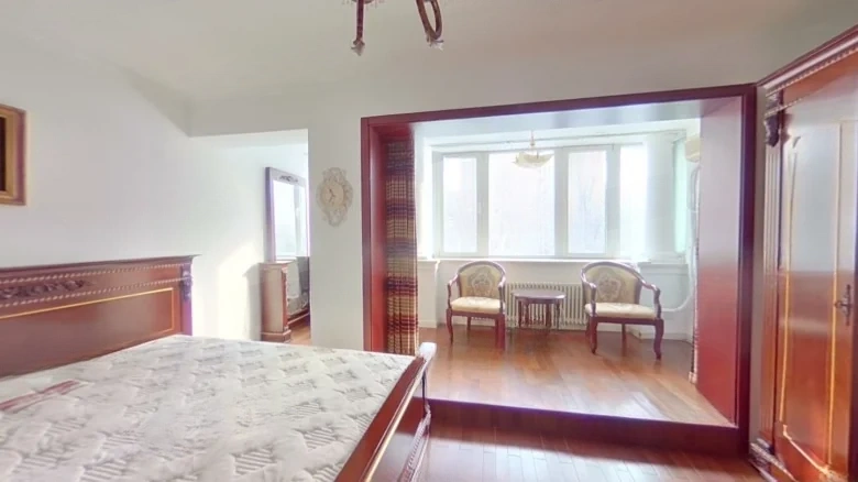 Violet Jade Manor - View 6