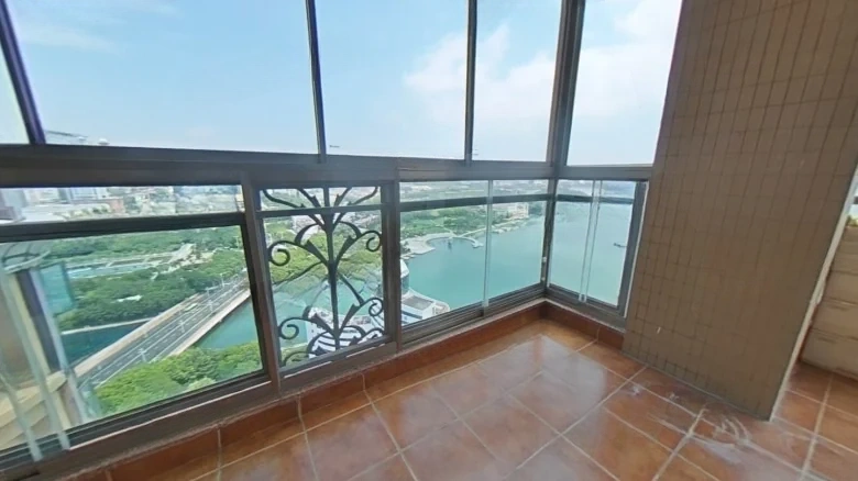 MacauHong Kong Centre - View 22