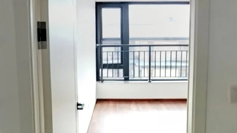 Green City · Phoenix Perches, Egrets Singing - View 2