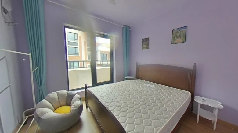 Qingdao Town Lake Como - View 3