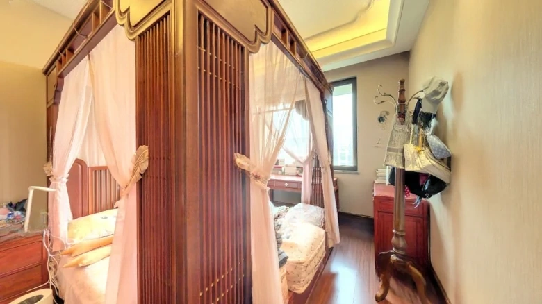 Star River Bay 5 Garden - View 2