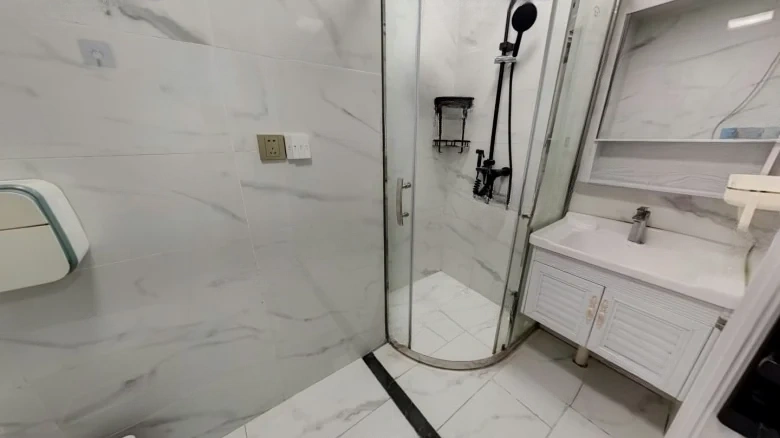 Guangyi Tianzhi Xing - View 4