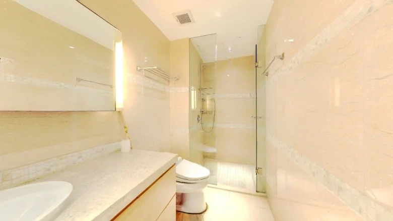 Xuan Wu Lake Jin Mao Plaza - View 6