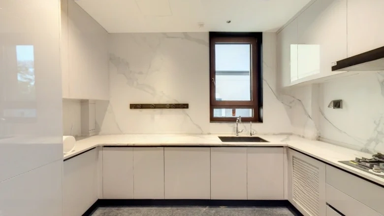 Luhu Cloud River Jade Tiered Gateway - View 13