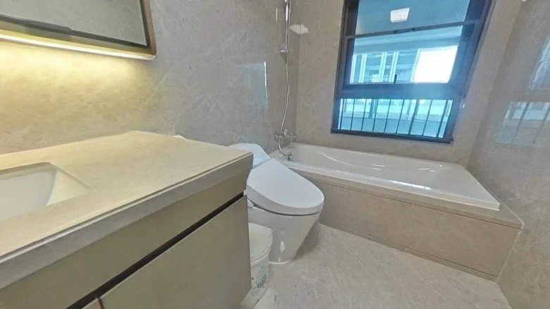 Renessens City Starlight Elegance Residence - View 12