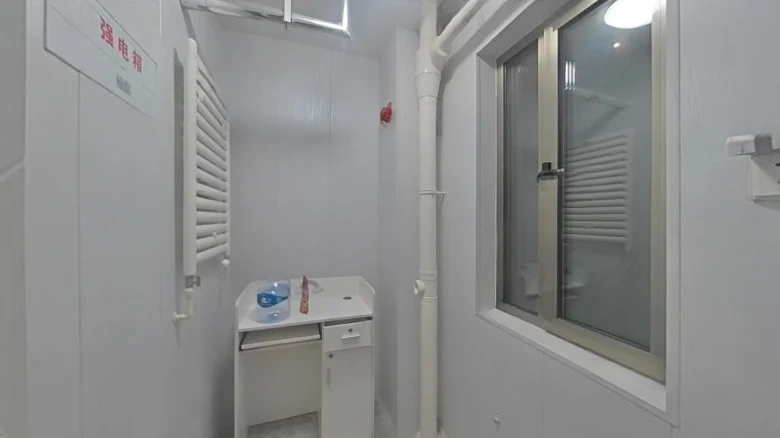 Leaderhood E Center - View 4