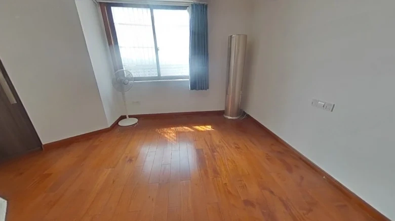 Xi Hua Tower - View 4